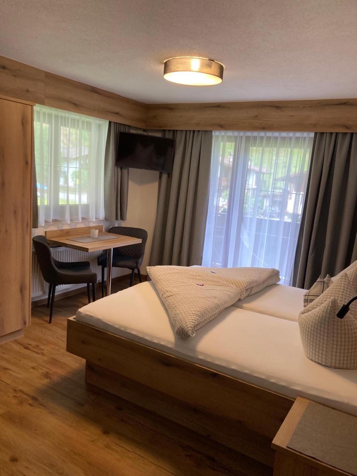 Leopoldine Apart Zimmer Längenfeld Extérieur photo