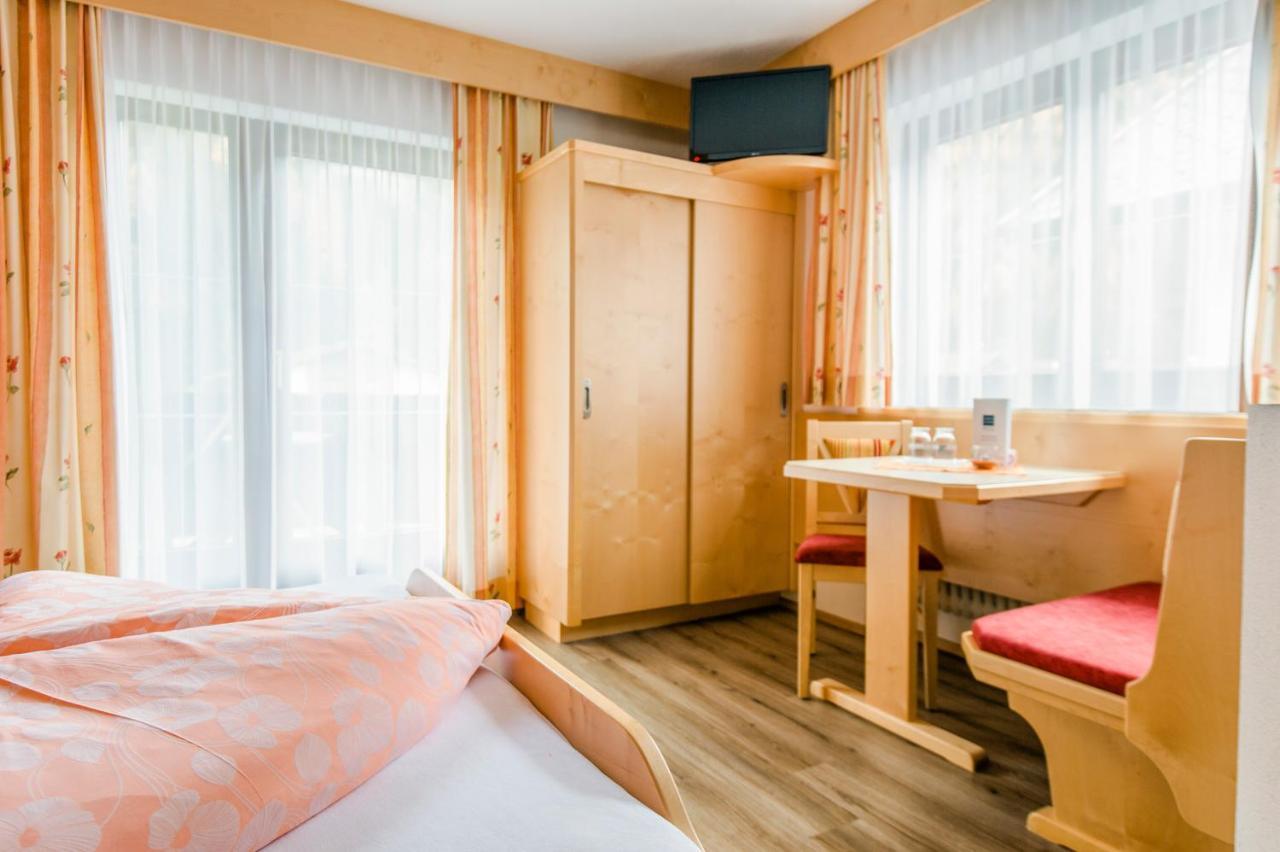 Leopoldine Apart Zimmer Längenfeld Extérieur photo